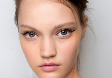 Descubrí este multistick cremoso y ahora ya no entiendo cómo me maquillaba antes sin él: un buen rostro natural en un solo gesto